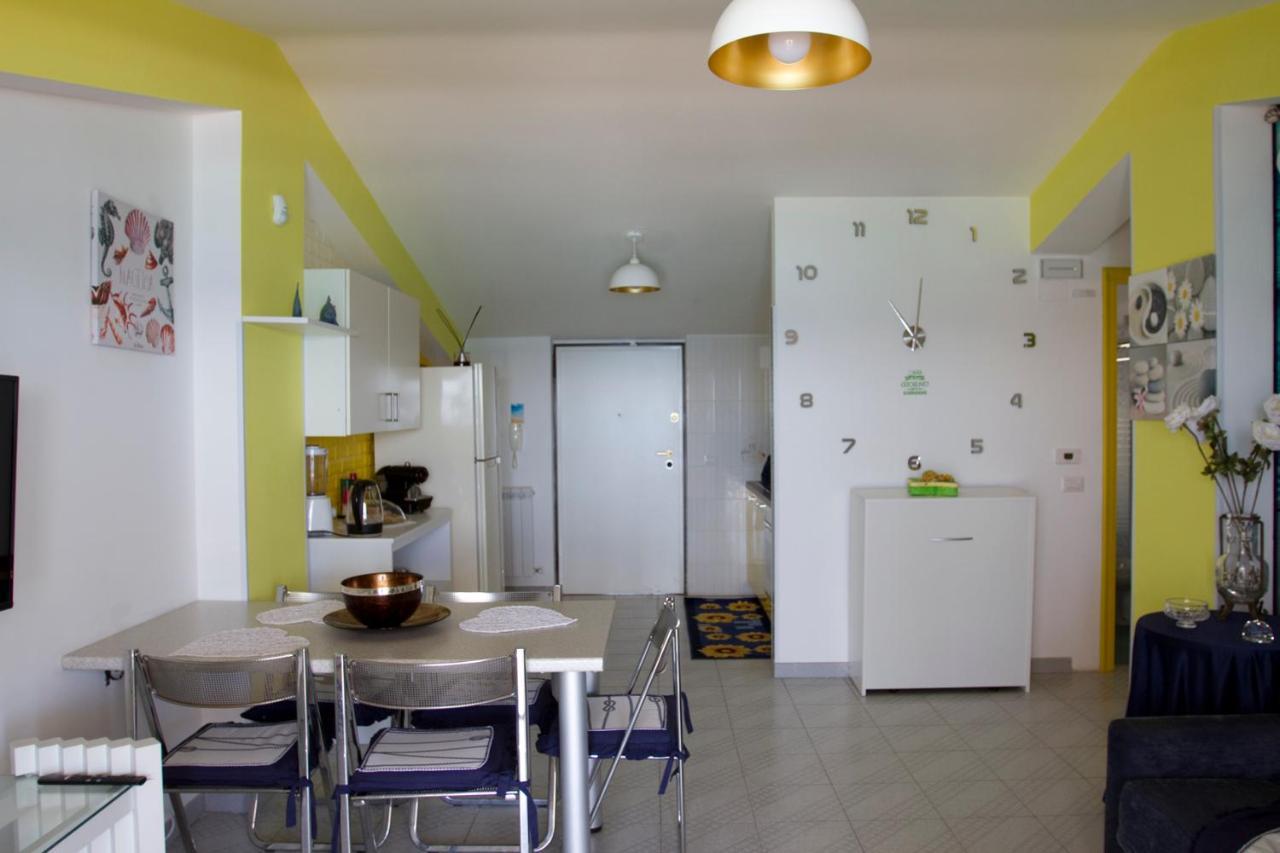 La Mansarda Apartman Marina di Gioiosa Ionica Kültér fotó